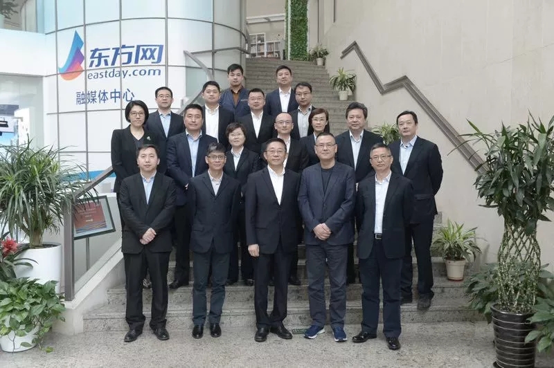 东方网与爱姆意、上海国拍签署战略合作协议