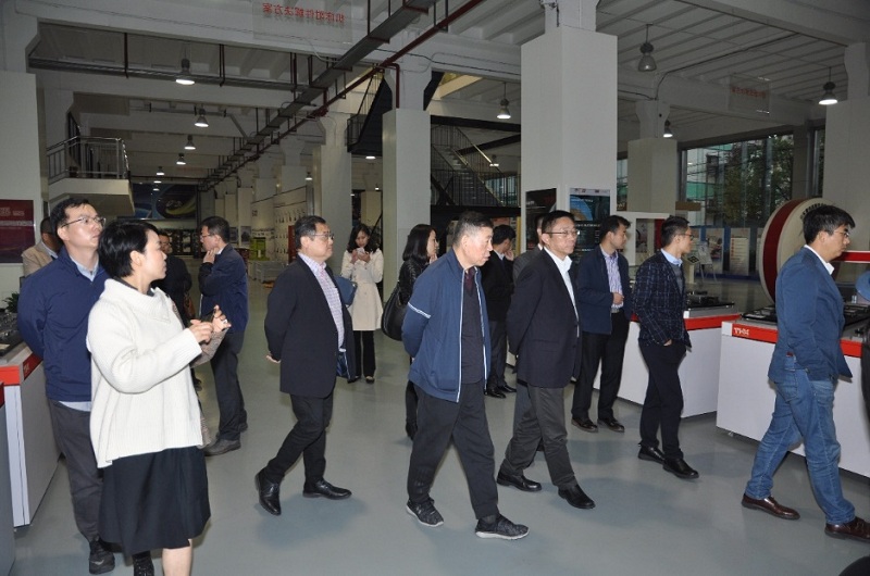 上海市部分专精特新企业家走访爱姆意云商