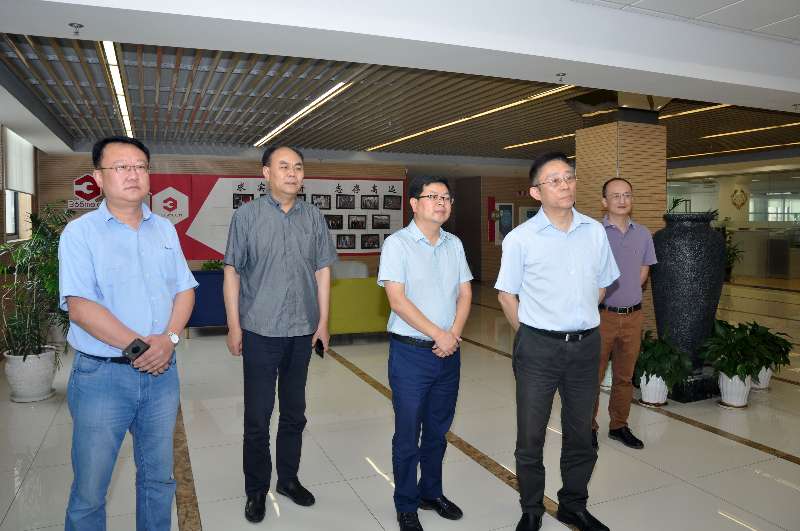 白鸽磨料磨具有限公司董事长李勇刚一行莅临爱姆意调研交流