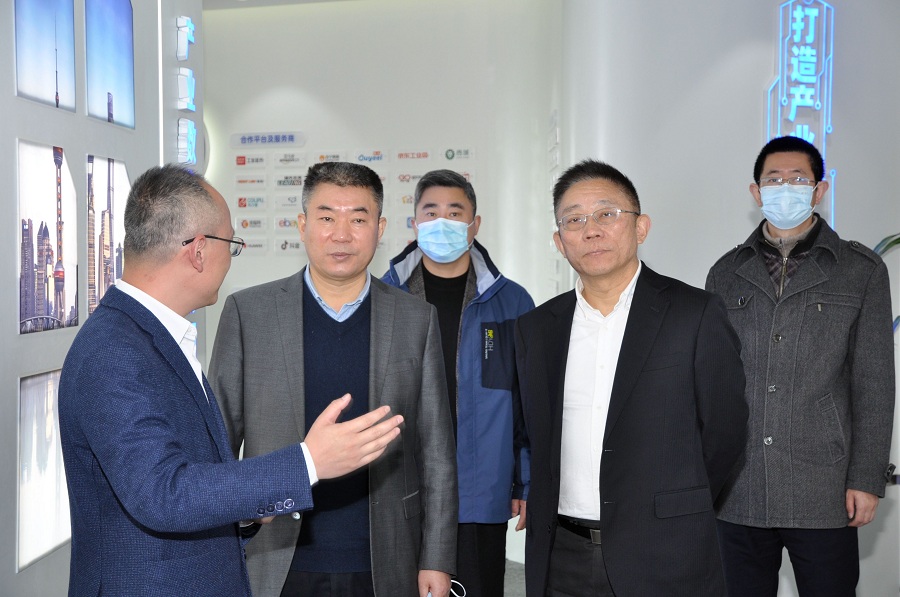 市商务委进博会协调处领导莅临公司调研